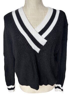 DKNY Black & White Ribbed V-Neck Sweater M